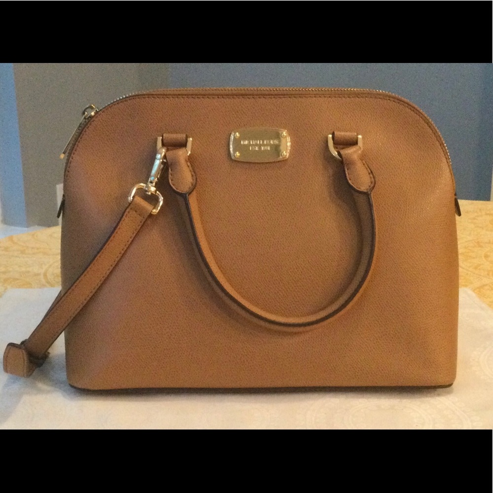 NWT Michael Kors Acorn colored dome satchel, shoulderstrap & handstraps